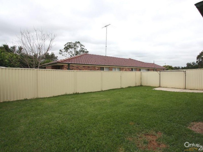 31 Pearra Way, Claremont Meadows NSW 2747