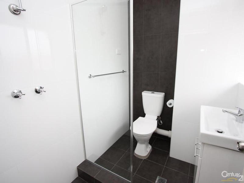 8/21 Haynes Street, Penrith NSW 2750