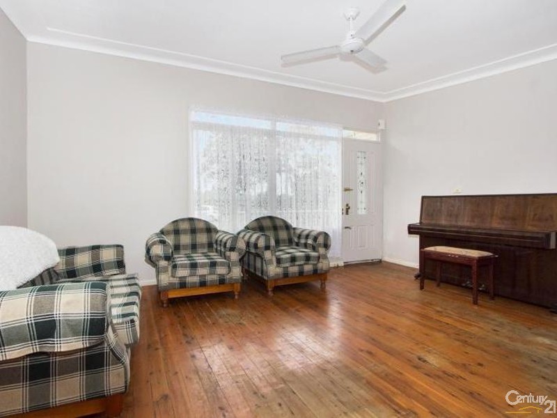 241 Jamison Road, Penrith NSW 2750