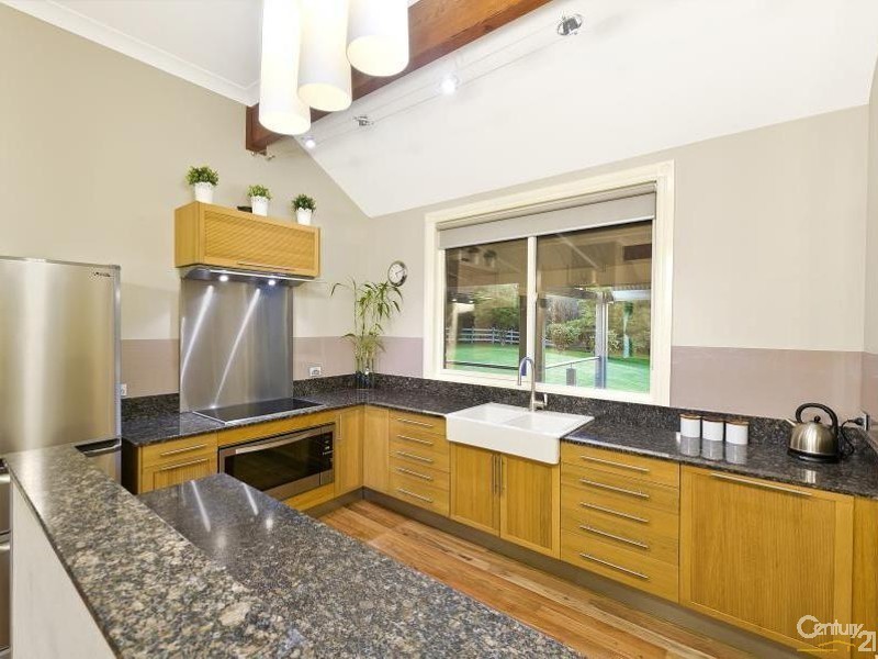 11 Kadiera Close, Wallacia NSW 2745