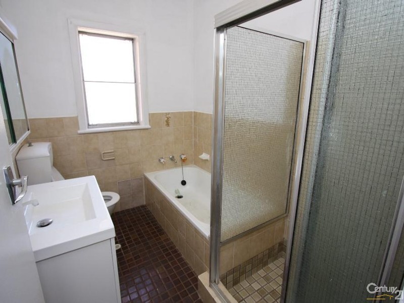 98 Stafford Street, Penrith NSW 2750