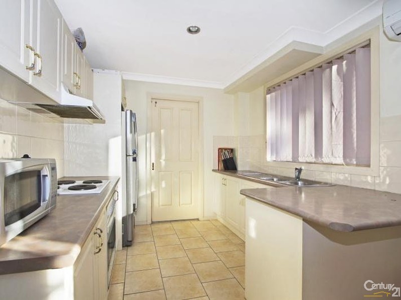 2/25 Derby Street, Kingswood NSW 2747