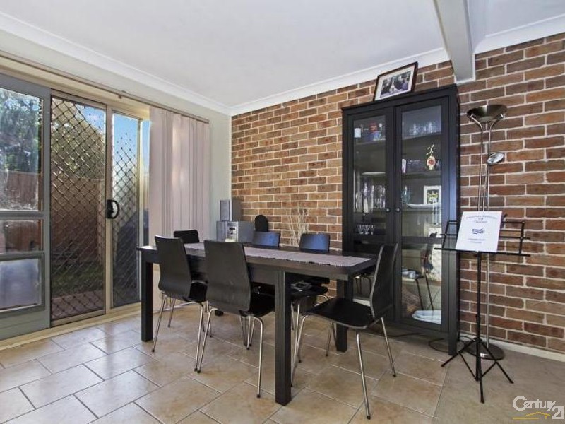 2/25 Derby Street, Kingswood NSW 2747