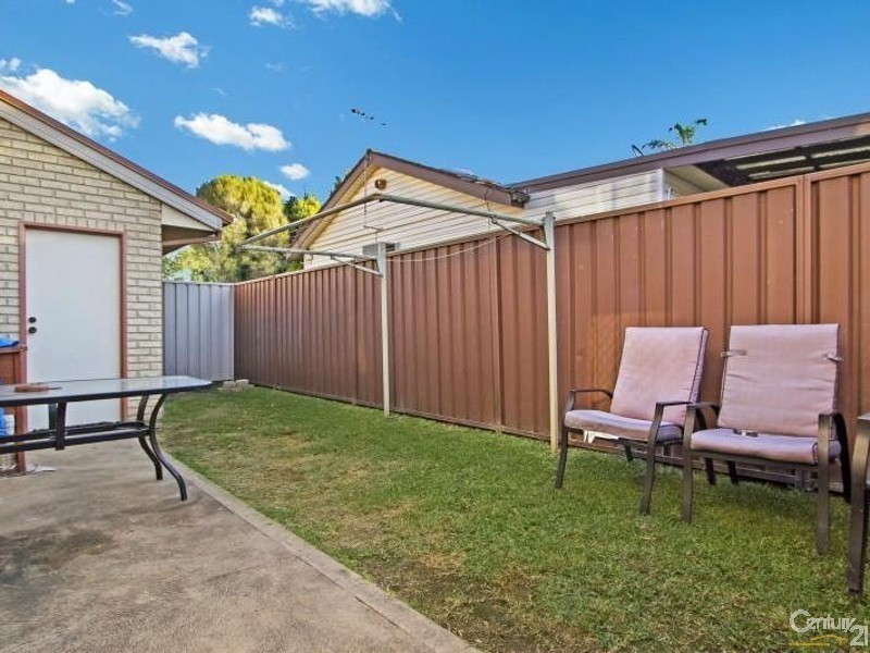2/25 Derby Street, Kingswood NSW 2747