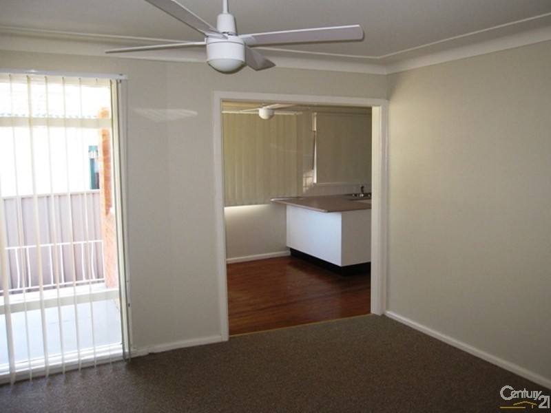 12 Cheltenham Avenue, Cambridge Park NSW 2747