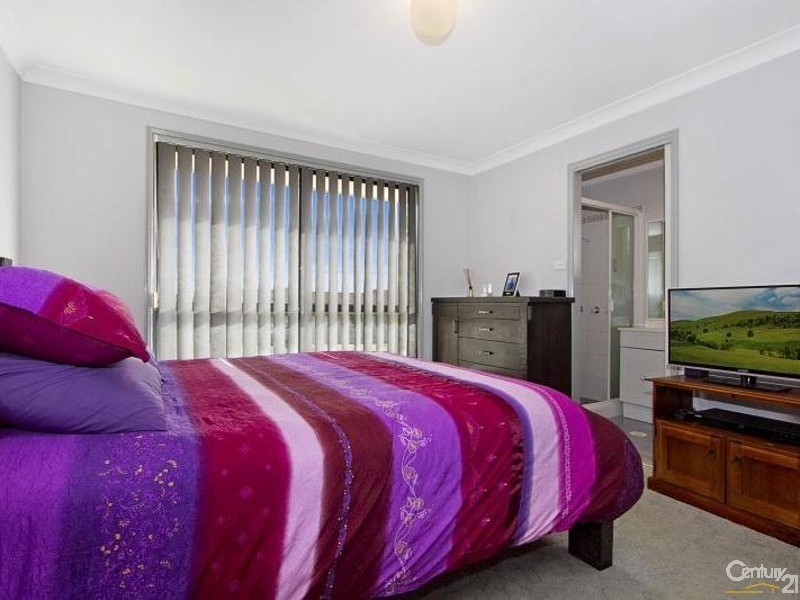 31 Coco Drive, Glenmore Park NSW 2745