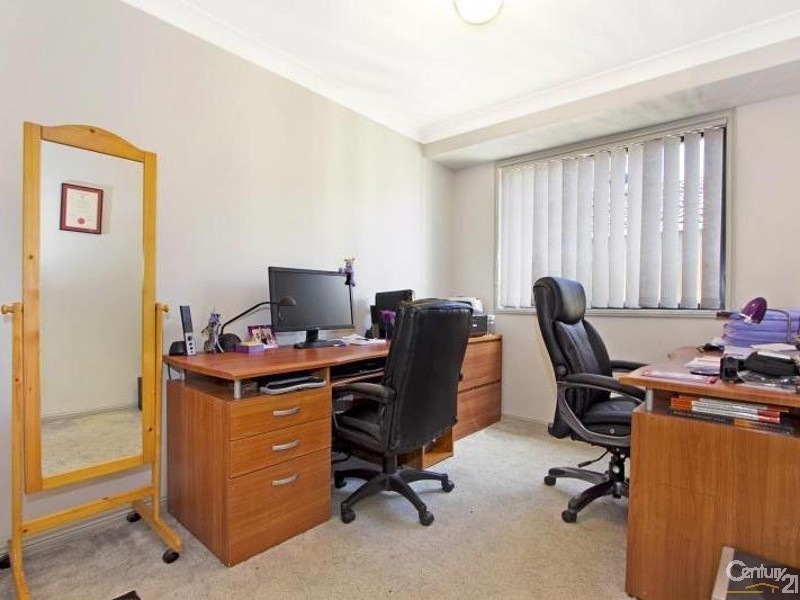 31 Coco Drive, Glenmore Park NSW 2745