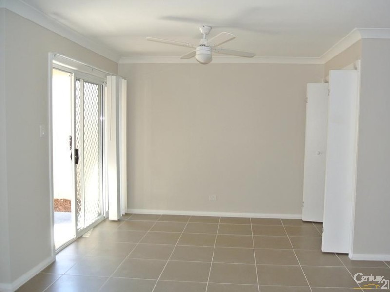 25 Finsbury Circuit, Ropes Crossing NSW 2760