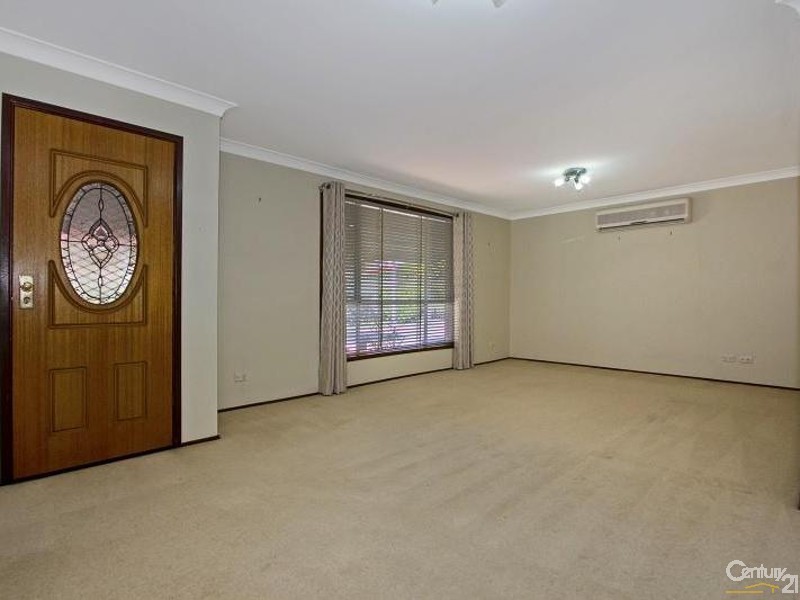29 Stoke Crescent, South Penrith NSW 2750