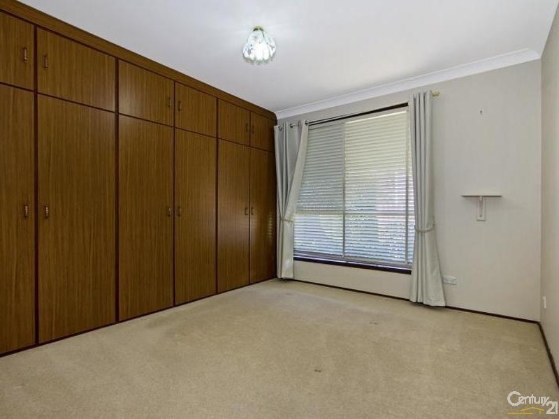 29 Stoke Crescent, South Penrith NSW 2750