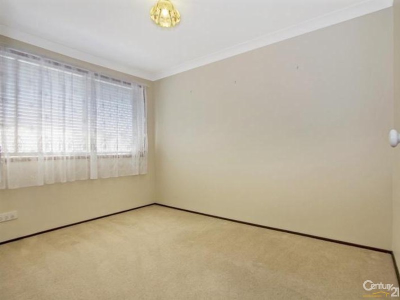 29 Stoke Crescent, South Penrith NSW 2750