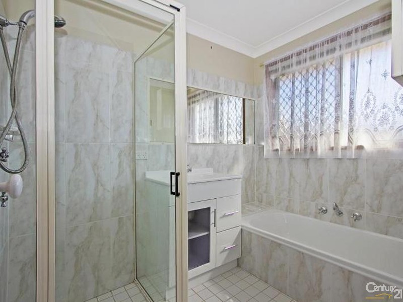 29 Stoke Crescent, South Penrith NSW 2750