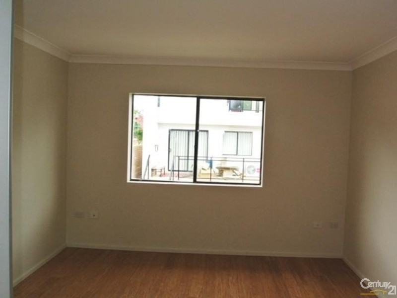 6/54  King Street, St Marys NSW 2760