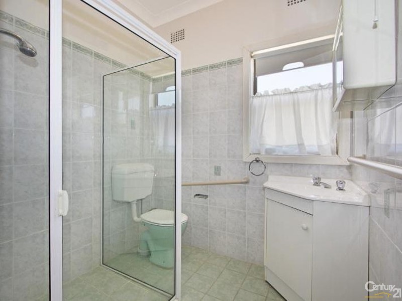 1 Kenarf Close, Kingswood NSW 2747