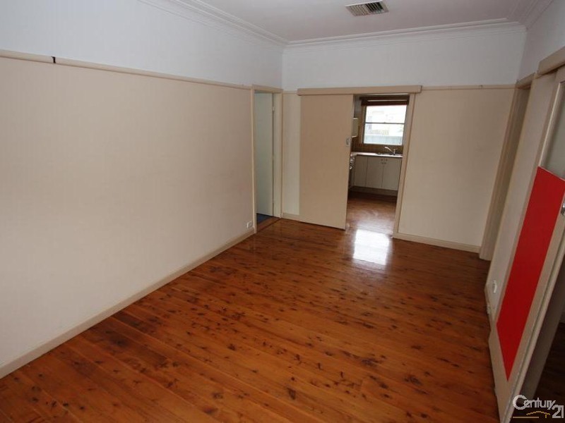 32 Brown Street, Penrith NSW 2750