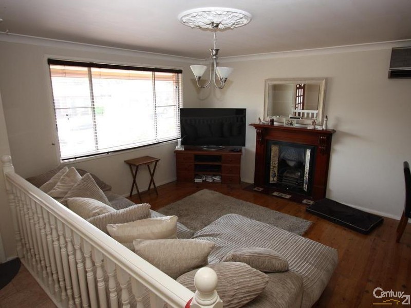 12 Antonia Crescent, Cranebrook NSW 2749