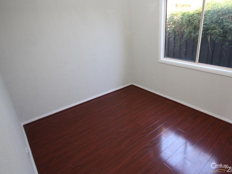 9 Dundee Street, Cambridge Park NSW 2747