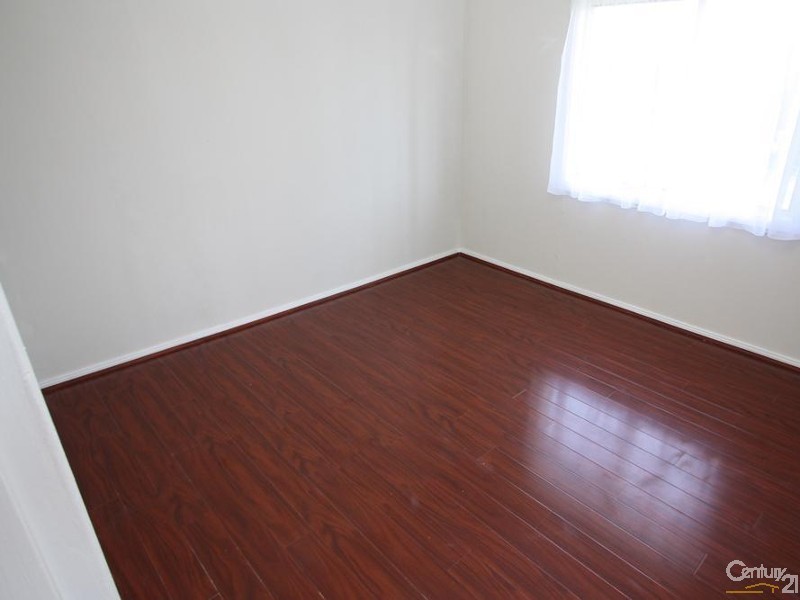 9 Dundee Street, Cambridge Park NSW 2747