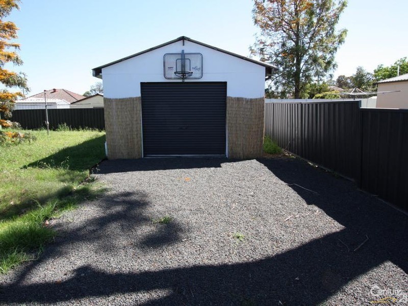 9 Dundee Street, Cambridge Park NSW 2747