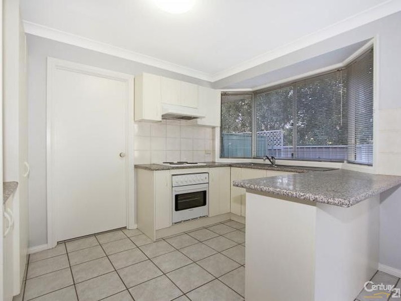 2/13 Lethbridge Street, Penrith NSW 2750