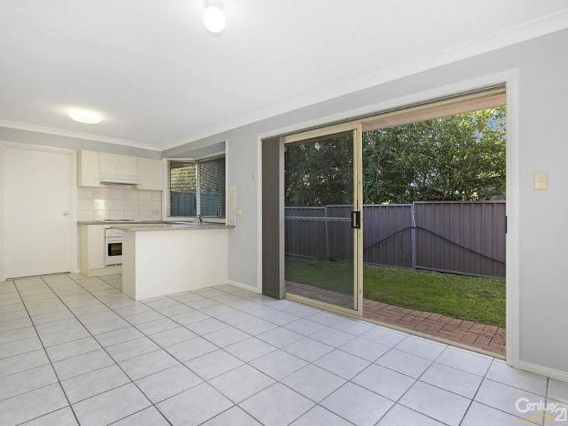 2/13 Lethbridge Street, Penrith NSW 2750