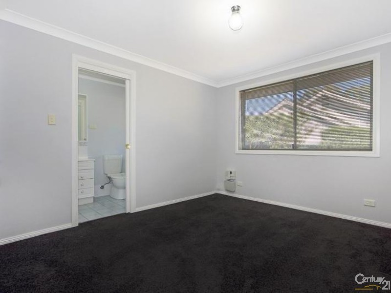2/13 Lethbridge Street, Penrith NSW 2750