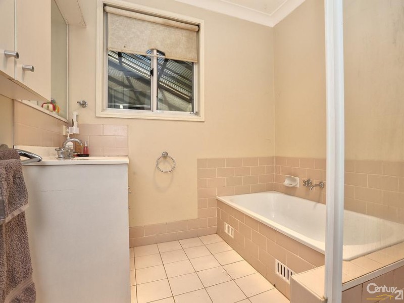 16 Geneva Road, Cranebrook NSW 2749