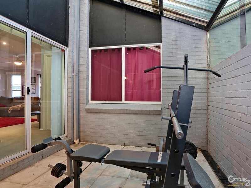 16 Geneva Road, Cranebrook NSW 2749