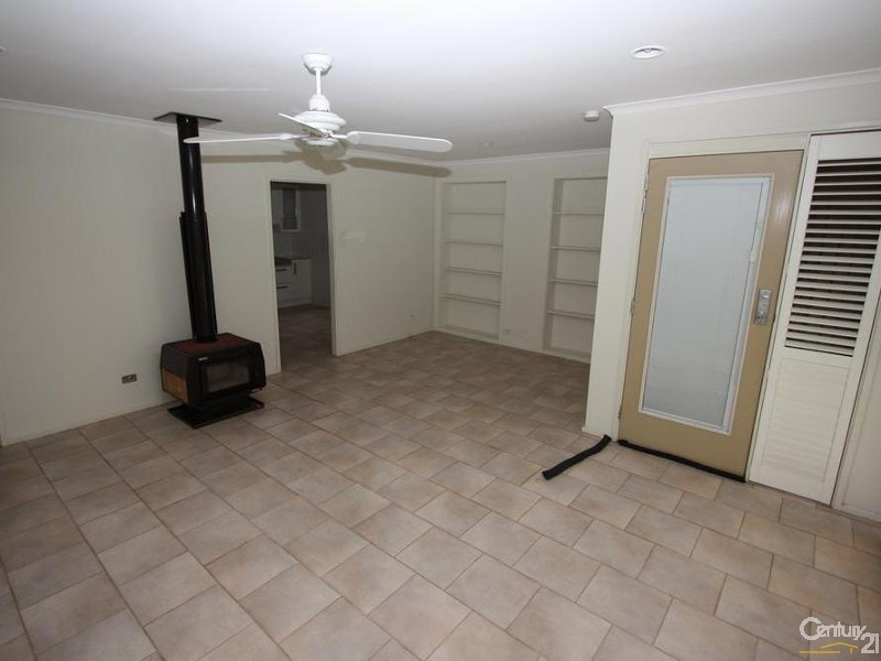 8 Wardell Drive, South Penrith NSW 2750