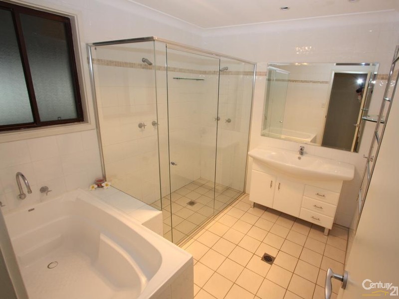 8 Wardell Drive, South Penrith NSW 2750