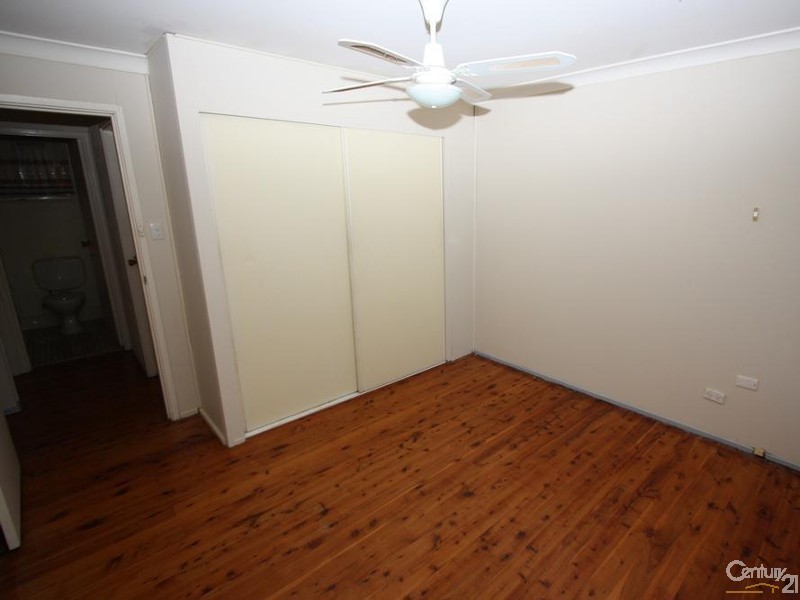 49 Holmegate Crescent, Cranebrook NSW 2749