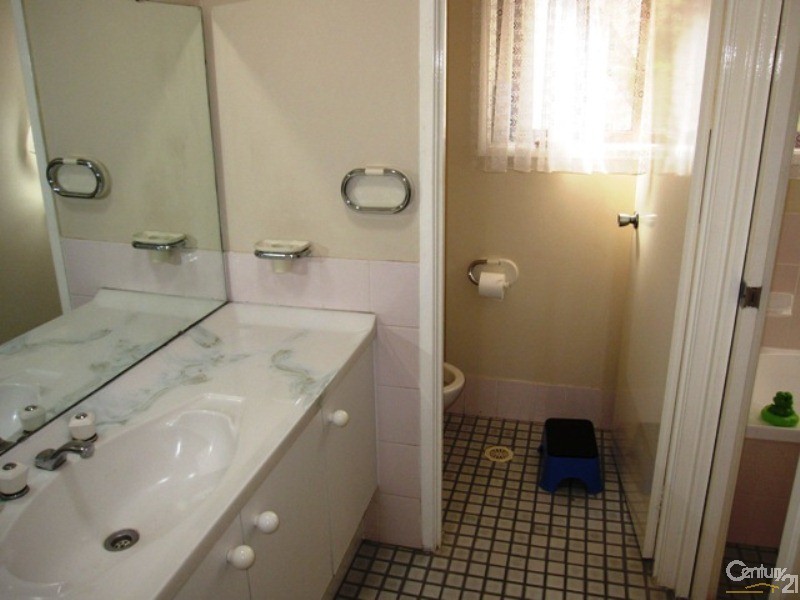 21 Waterfall Crescent, Cranebrook NSW 2749