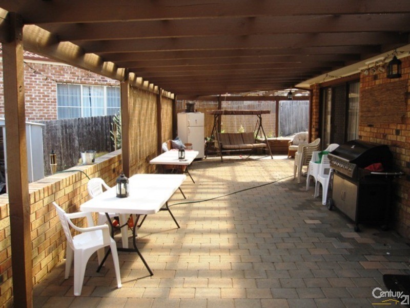 21 Waterfall Crescent, Cranebrook NSW 2749