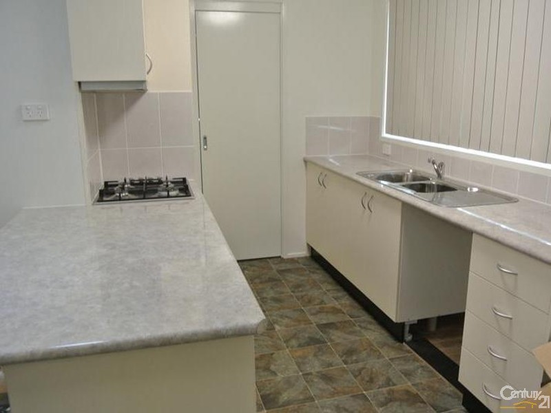 7 Pendock Road, Cranebrook NSW 2749