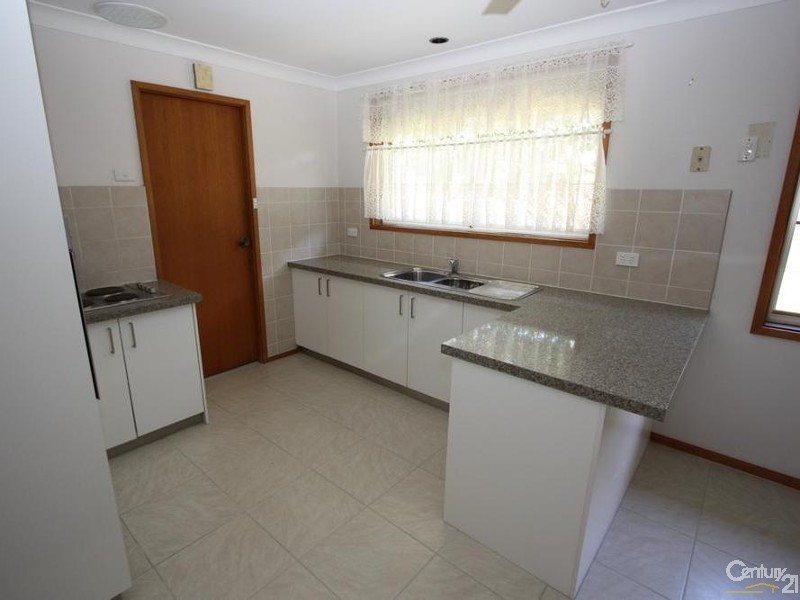 32 Tanbark Crescent, Werrington Downs NSW 2747