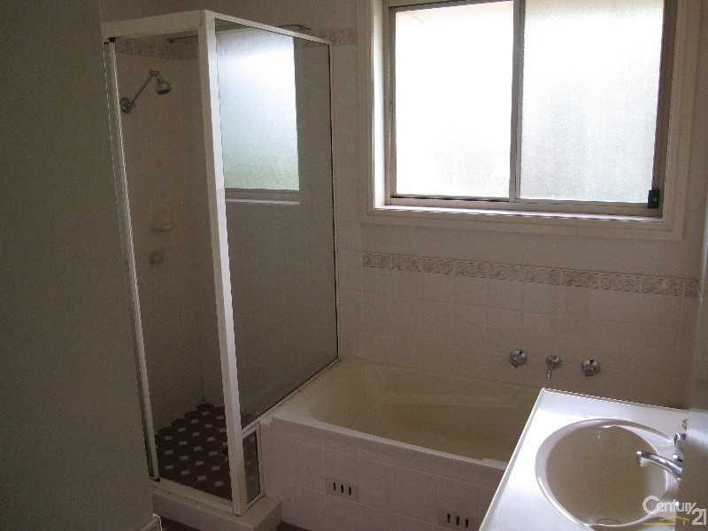 2/37 Warwick Street, Penrith NSW 2750