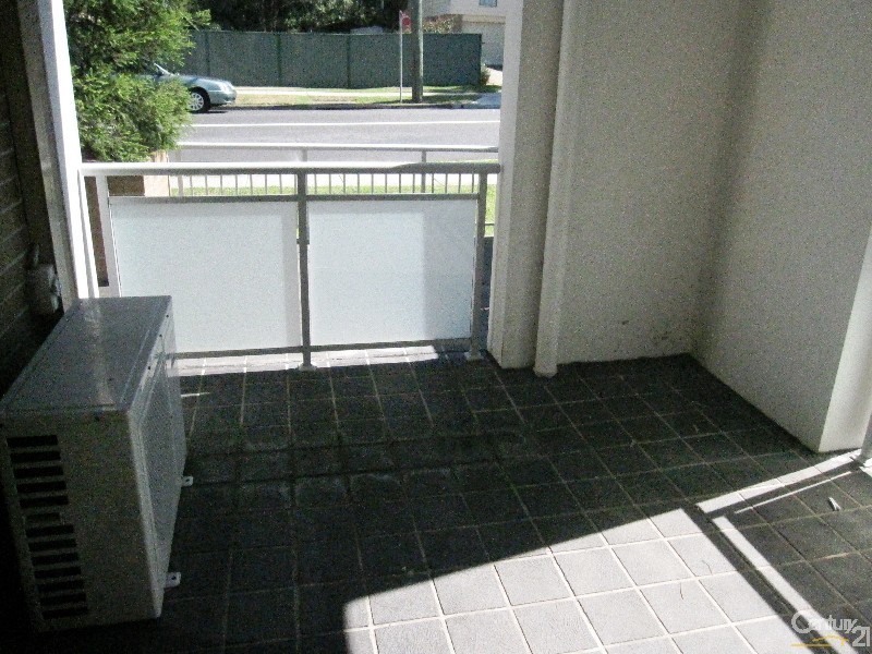 7/33 Robert Street, Penrith NSW 2750