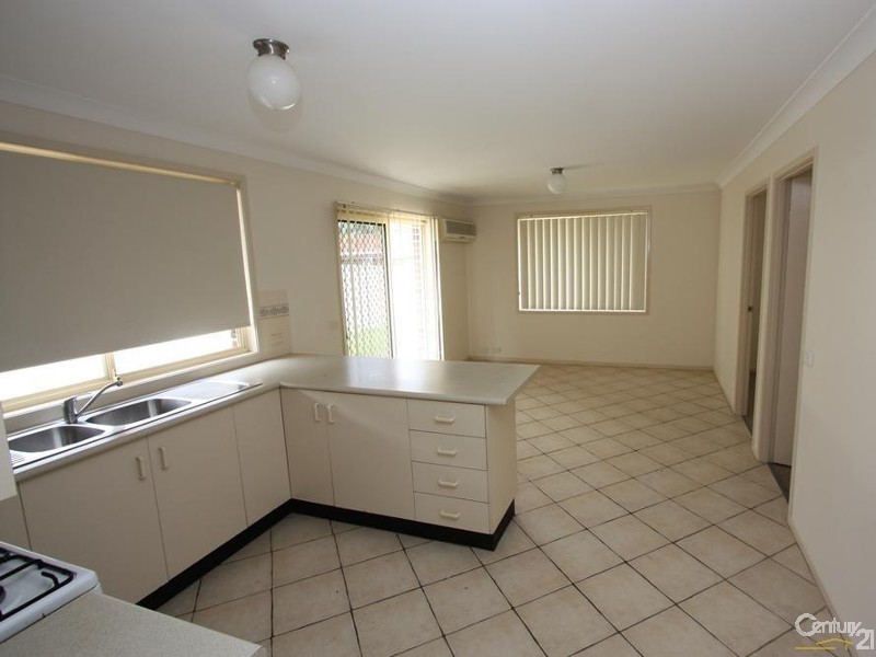 31 Pearra Way, Claremont Meadows NSW 2747