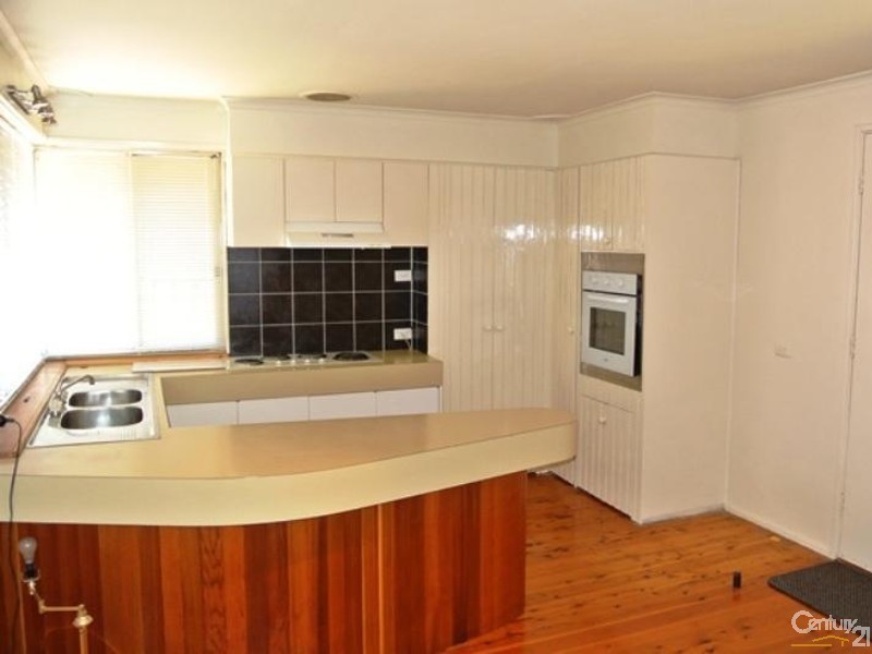 37 Glencoe Avenue, Werrington County NSW 2747