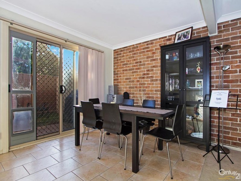 2/25 Derby Street, Penrith NSW 2750