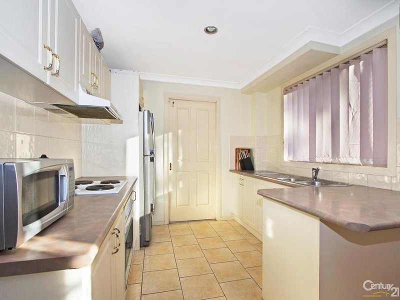 2/25 Derby Street, Penrith NSW 2750