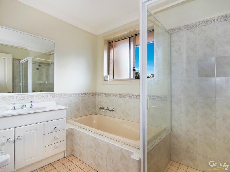 2/25 Derby Street, Penrith NSW 2750