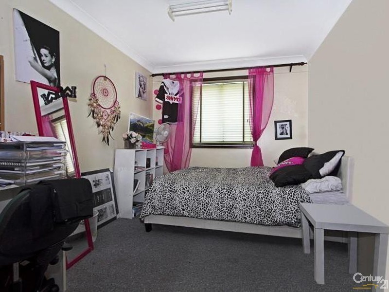 11 Ikin Street, Jamisontown NSW 2750