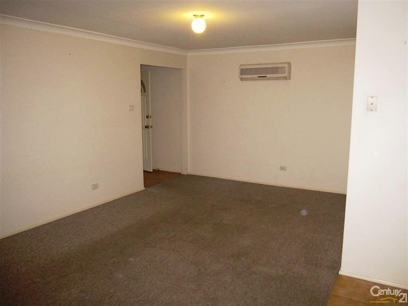 2/72 Brisbane Street, Oxley Park NSW 2760