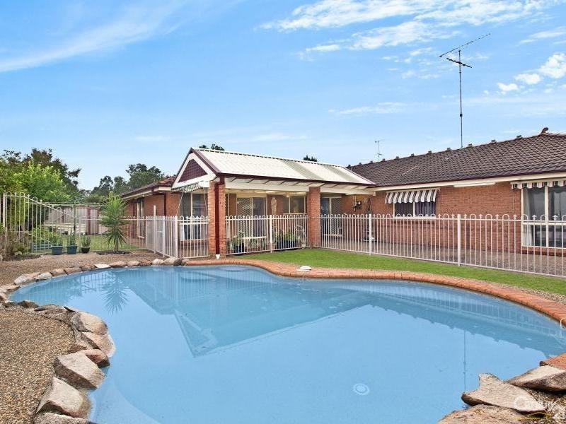 1 Mort Place, Glenmore Park NSW 2745