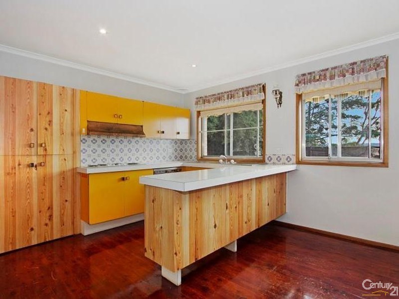 11 Brockamin Drive, South Penrith NSW 2750