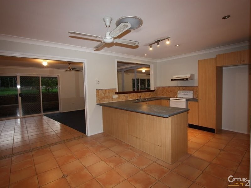 11 Russell Street, Emu Plains NSW 2750