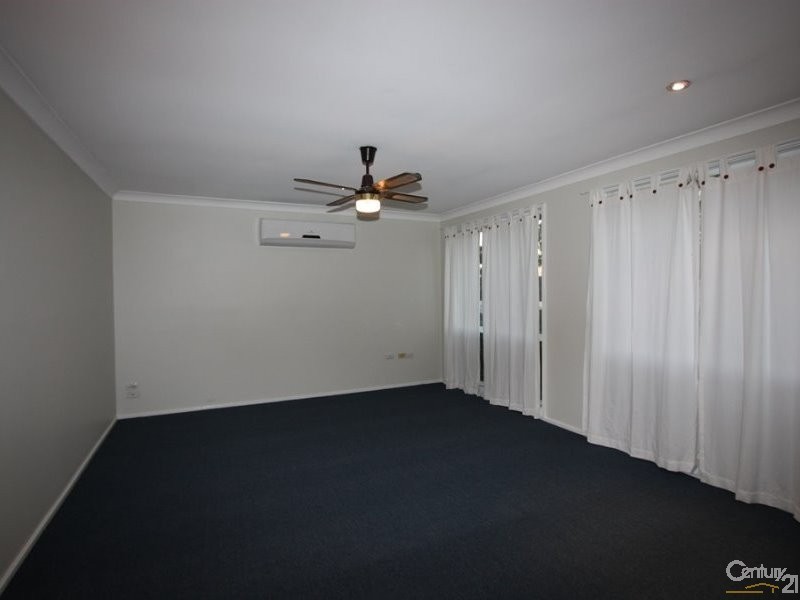 11 Russell Street, Emu Plains NSW 2750