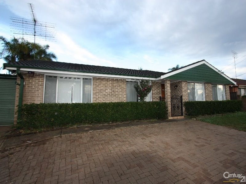11 Russell Street, Emu Plains NSW 2750