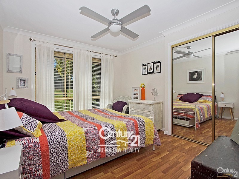 26 Knox Street, Glenmore Park NSW 2745